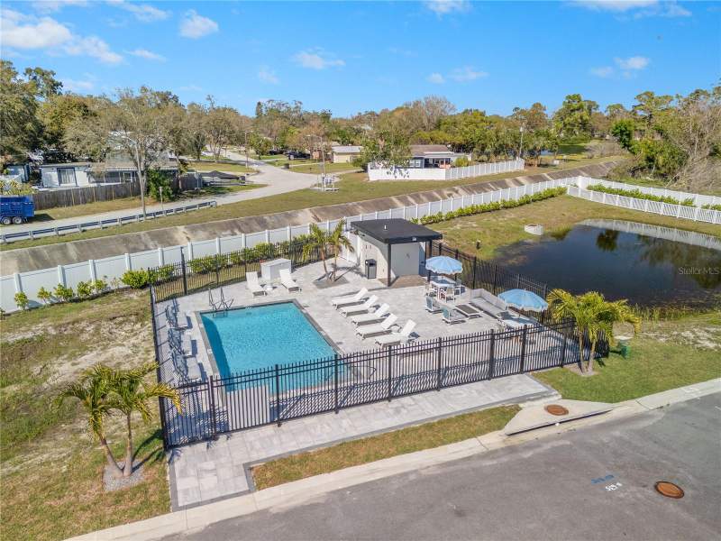 2 bedroom Townhouse at 6206 64th Way, Latitudes In The Park Twnhms, Pinellas Park — photo 3
