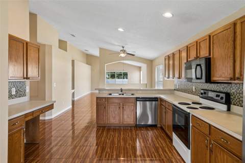 1 Catalina Court, Kissimmee FL - photo 8 of 21
