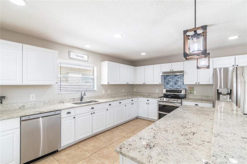 3 bedroom Single Family Residence at 5049 Gandross Lane, Lancaster At Loch Leven, Mount Dora — photo 4