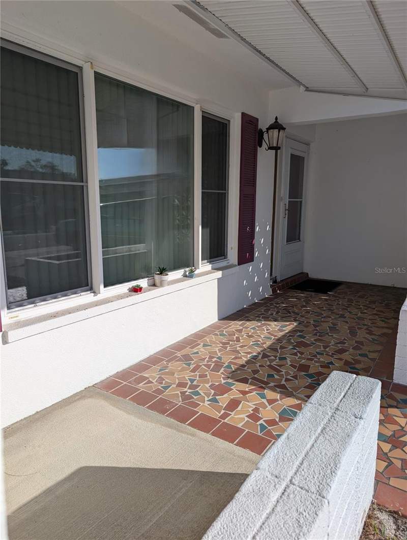 2 bedroom Single Family Residence at 10139 44th Way, Mainlands Of Tamarac By The Gulf Two Condo, Pinellas Park — photo 5