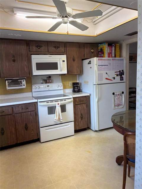 1657 S Lake Avenue #1, Clearwater FL - photo 7 of 25
