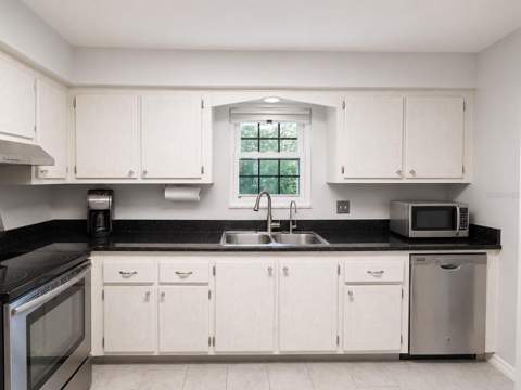 1706 Belleair Forest Drive #244, Belleair FL - photo 10 of 32