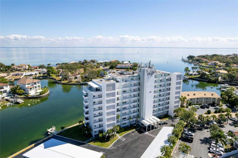 Brightwaters Tower Of Snell Isle