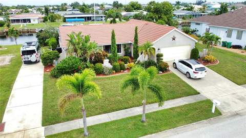 234 Fields Terrace, Port Charlotte FL - photo 19 of 94