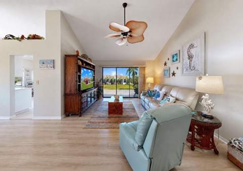319 Linger Lane, Sun City Center FL - photo 9 of 31