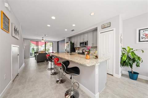 4744 Terra Esmeralda Drive, Kissimmee FL - photo 7 of 39