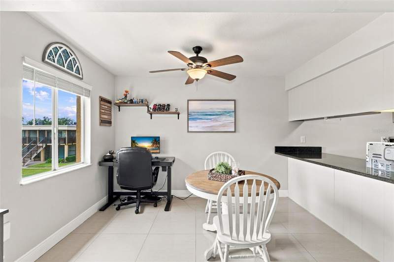 1 bedroom Condominium at 1000 Lake Of The Woods Boulevard #202B, Ashwood Condo, Fern Park — photo 4