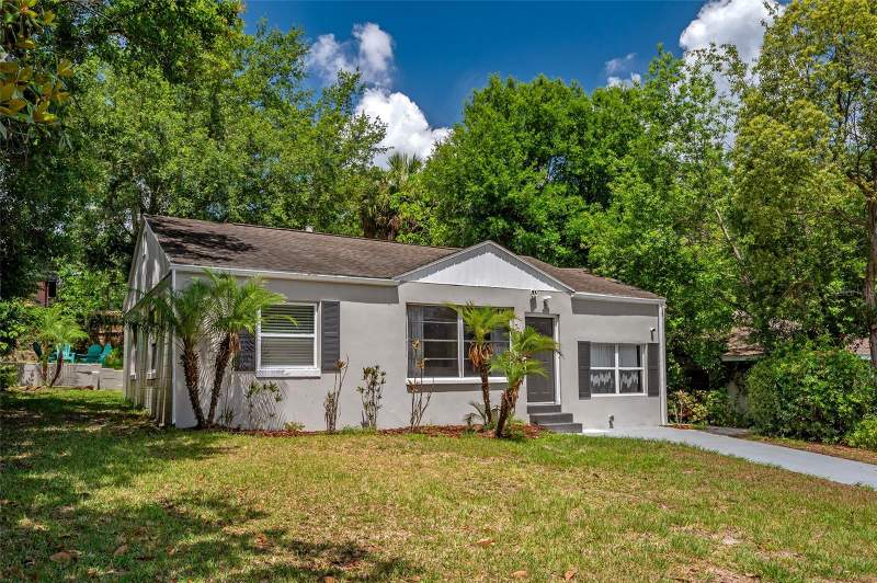 3 bedroom Single Family Residence at 7204 N 15th Street, Tapps River Breeze Subdivisio, Tampa — photo 2