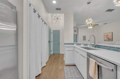 1172 S Beach Circle, Kissimmee FL - photo 17 of 50