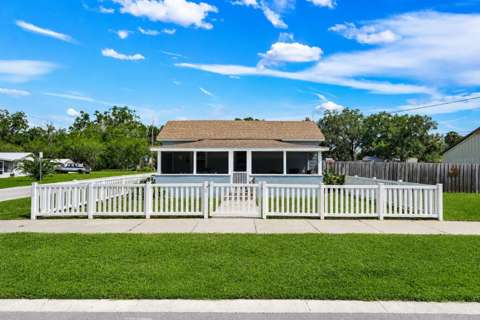 321 Cassady Street, home for sale in Umatilla 32784