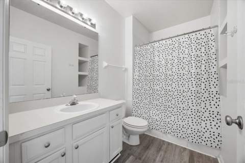 15702 Bay Vista Drive, Clermont FL - photo 12 of 37