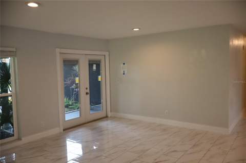 1019 Spindle Palm Way, Apollo Beach FL - photo 17 of 81