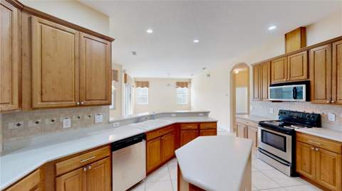 586 Huntington Pines Drive, Ocoee FL - photo 6 of 6