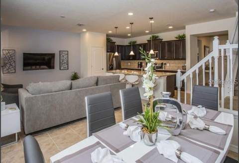 8875 Geneve Ct, Kissimmee FL - photo 7 of 38
