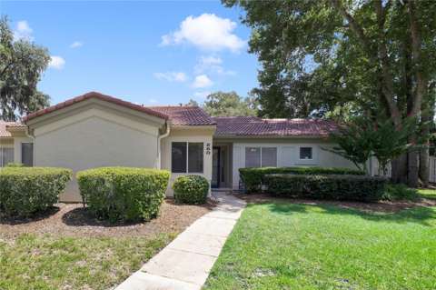 260 W Sabal Palm Place, home for sale in Longwood 32779