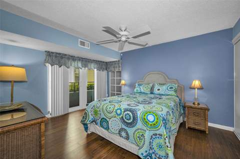 851 Bayway Boulevard #101, Clearwater Beach FL - photo 21 of 77