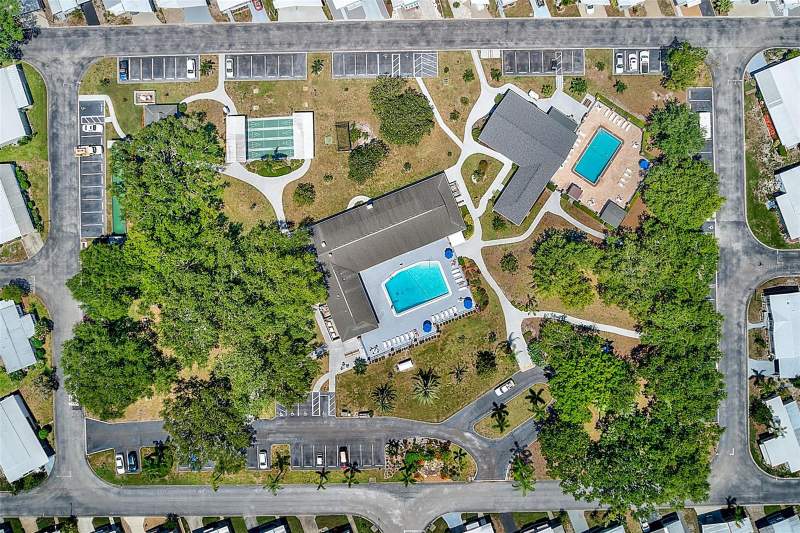 3 bedroom Manufactured Home at 9790 66th Street #307, Clearwater Cascade M/H Park Unrec, Pinellas Park — photo 3