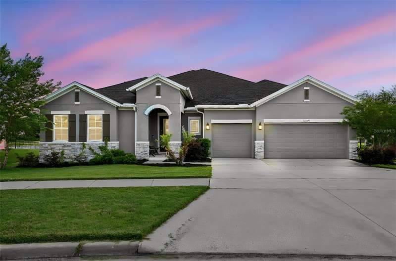 4 bedroom Single Family Residence at 17060 Secret Hollow Loop, Johns Lake Lndg Ph 5, Clermont — photo 3