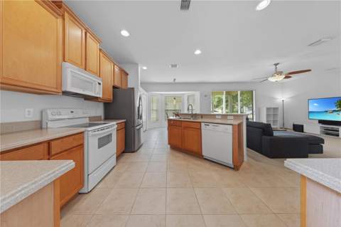 212 Kays Landing Drive, Sanford FL - photo 16 of 72