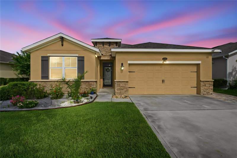 4 bedroom Single Family Residence at 632 E Victoria Trails Boulevard, Victoria Park Increment 5 Northw, Deland — photo 2