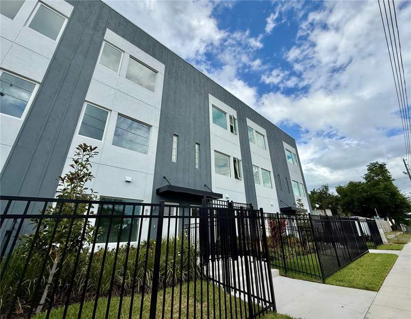 Innovation Townhomes