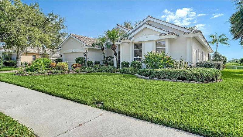 3 bedroom Single Family Residence at 116 Ventana Way, Venice Golf & Country Club, Venice — photo 3