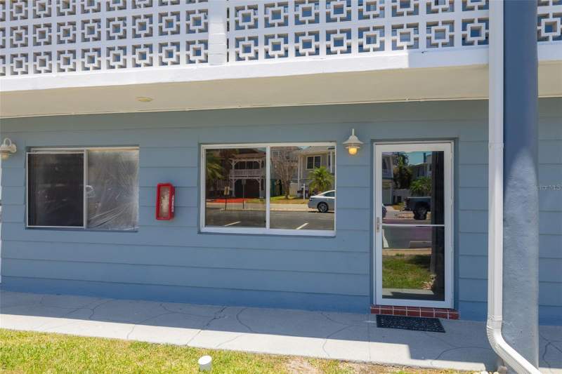 1 bedroom Condominium at 250 126th Avenue #104, Capri Isle Garden, Treasure Island — photo 3