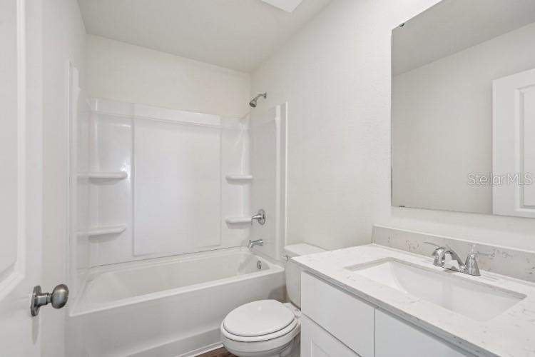 5 bedroom Single Family Residence at 14268 NW 162nd Place, Baywood Ph 1C, Alachua — photo 4