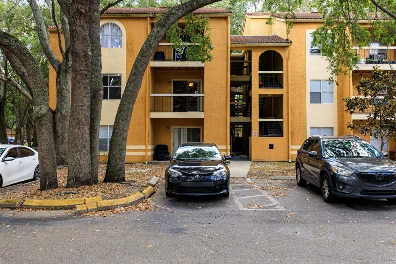 Images A Condo