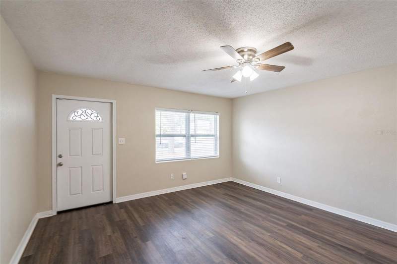3 bedroom Single Family Residence at 1411 N Powers Drive, Orange Views, Orlando — photo 5