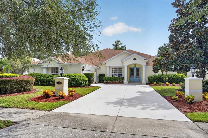 4 bedroom Single Family Residence at 2213 Wandering Oak Terrace, Oak Hammock Preserve Unit 1, Kissimmee — photo 2