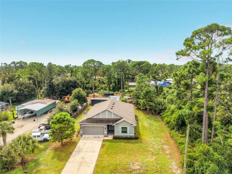 3 bedroom Single Family Residence at 8323 Edmiston Avenue, Port Charlotte Sub 26, North Port — photo 4