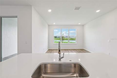 31455 Spanish Mission Road, San Antonio FL - photo 15 of 34
