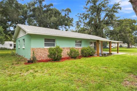7245 Hylan Street, Zephyrhills FL - photo 6 of 49