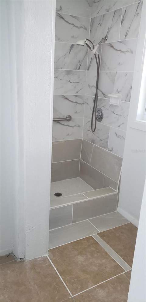 1118 Harris Lane, Clearwater FL - photo 6 of 6