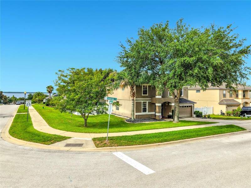 4 bedroom Single Family Residence at 12912 CLOVERDALE LANE, OVERLOOK AT LAKE LOUISA PH 01, CLERMONT — photo 5