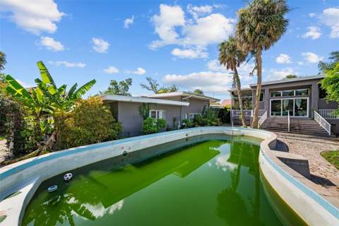 211 S Shore Crest Drive, Tampa FL - photo 12 of 16