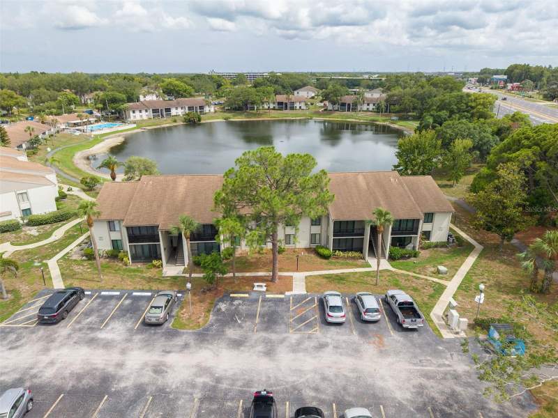2 bedroom Condominium at 1882 Pine Ridge Way #C2, Pine Ridge At Palm Harbor, Palm Harbor — photo 5