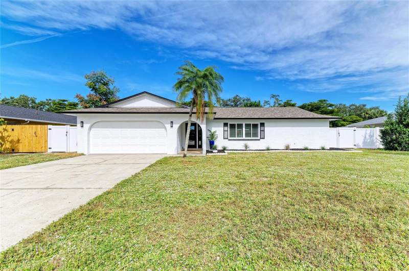 Glen Oaks Country Club Estates