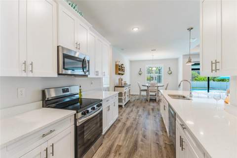 908 Hibiscus Avenue, Lehigh Acres FL - photo 12 of 69