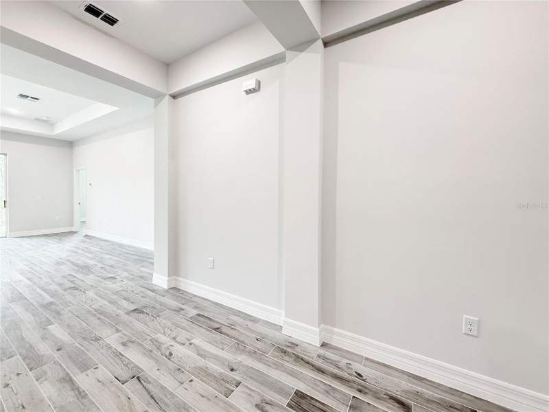 4 bedroom Single Family Residence at 30280 W Bluebell Avenue, Royal Trails Unit 01, Eustis — photo 4
