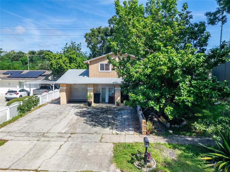 3 bedroom Single Family Residence at 7003 Summerbridge Drive, Townn Country Park Sc 9 Un 13A, Tampa — photo 2