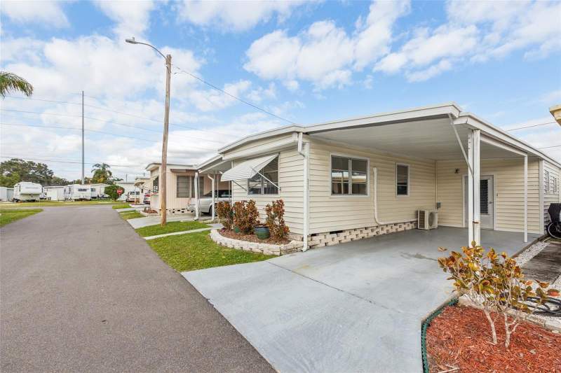 2 bedroom Mobile Home at 1600 N Old Coachman Road #311, Alcove Mobile Home Community Unrec, Clearwater — photo 2