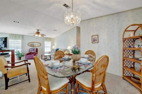 106 N Saint George Circle, Apollo Beach FL - photo 13 of 45
