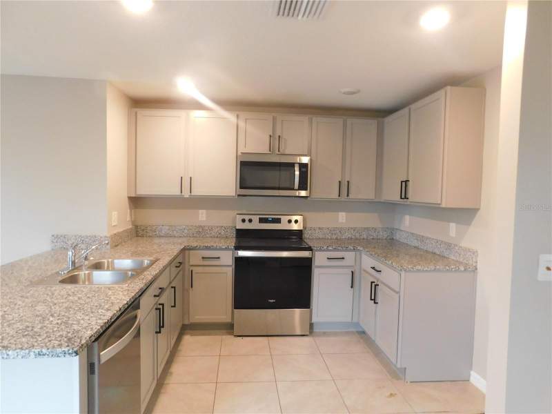 3 bedroom Single Family Residence at 16838 Delia Street, Creek Preserve Ph 1 6-8, Wimauma — photo 5