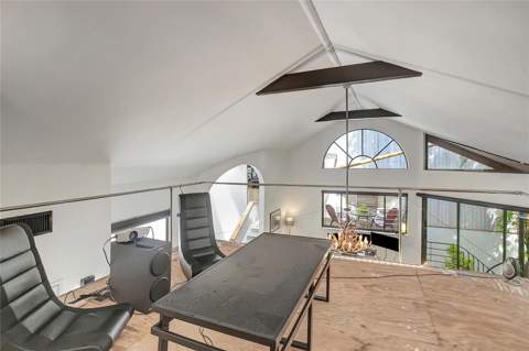 312 S Riverhills Drive, Tampa FL - photo 17 of 99