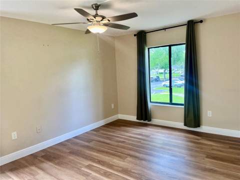 1423 Pine Glen Lane #H2, Tarpon Springs FL - photo 18 of 42