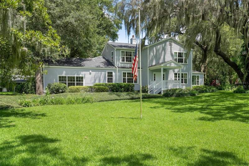 Silver Lake Estates