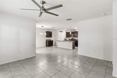 1702 Johnson Pointe Drive, Plant City FL - photo 7 of 27