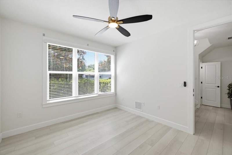 3 bedroom Townhouse at 4917 N Nebraska Avenue, Magnolia Ters Twnhms, Tampa — photo 5